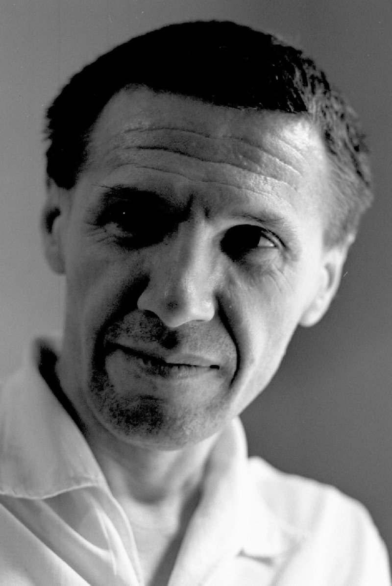 András: Addio Kroó György emlékére (szólóhegedűre és vonós kamaraegyüttesre, 2002); Kurtág György (Lugos, Románia, 1926. február 19.
