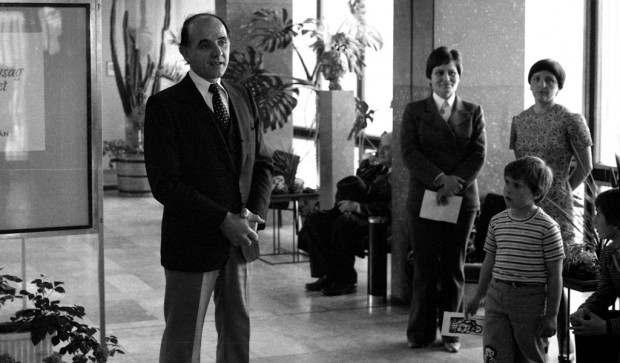 (vaol.hu) kiemelkedő személyisége volt, aki 1964-től három évtizeden át vezette a Bartók Béla Zeneiskolát.