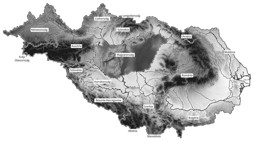 Szűcs Péter Hidrogeológia szág vízgyűjtő-gazdálkodási tervében (URL1) megadott 185 felszín alatti víztestből jelenleg negyven hivatalosan is elismert határral osztott víztest.