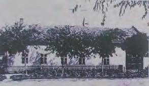 Középületek 1902-ben a katolikus templom felszentelésekor érkezik az első
