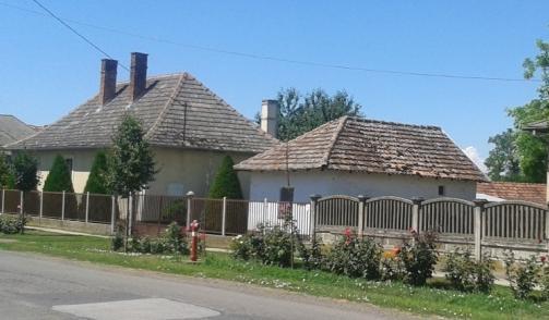 Azonban a fél szint eltérés nem zavaró.