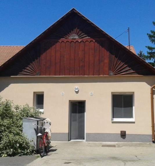 Középületek Közterületek Felújított,