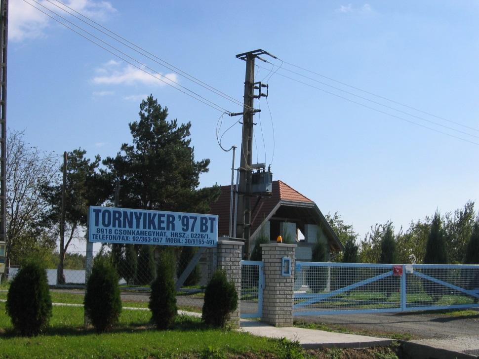 71 A Tornyiker Bt rendben tartott telephelye a