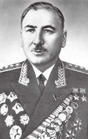 A magasabb parancsnokok 1945 augusztusában részt r vett a mandzsúriai szovjet hadműveletekben a japánok ellen 1945.