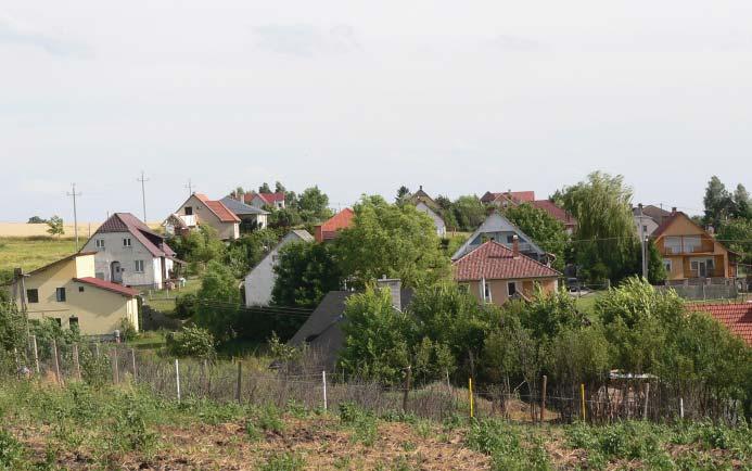 KORSZERŰ FALUSAIAS KARAKTER A hagyományos falusias karakter terület kiegészítései a 20.