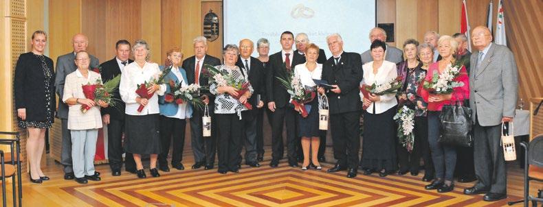 csepeli hírmondó CIVIL ÉLET 11 Aranylakodalom évtizedek óta együtt Hálás köszönet a sorsnak Szőke Piroska és Budai István 60 éve házasok, idén ünneplik a gyémántlakodalmukat.