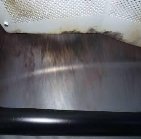 égési nyomokat okozva a vezetőfülke burkolatának belsején is (4., 5. ábra). A vonat ezen egysége szolgálatképtelenné vált, szükségkapcsolással a 628 265 psz. mozdonnyal Pusztaszabolcsra továbbították.