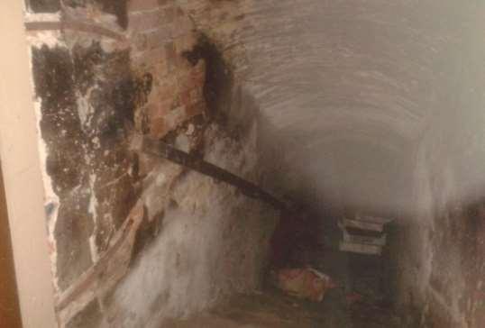 emlékezés és a tisztelet helyi