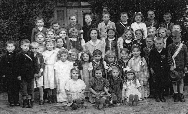 az ünnepség előtt 1943.