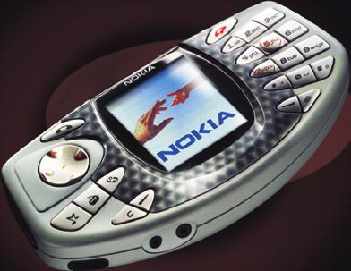 A Nokia 6800 mobil e-mail kliense POP3-at, IMAP4-et és SMTP-t támogat, a noteszalkalmazás használatával pedig akár 3000 karakter terjedelmû feljegyzés is begépelhetô rajta.