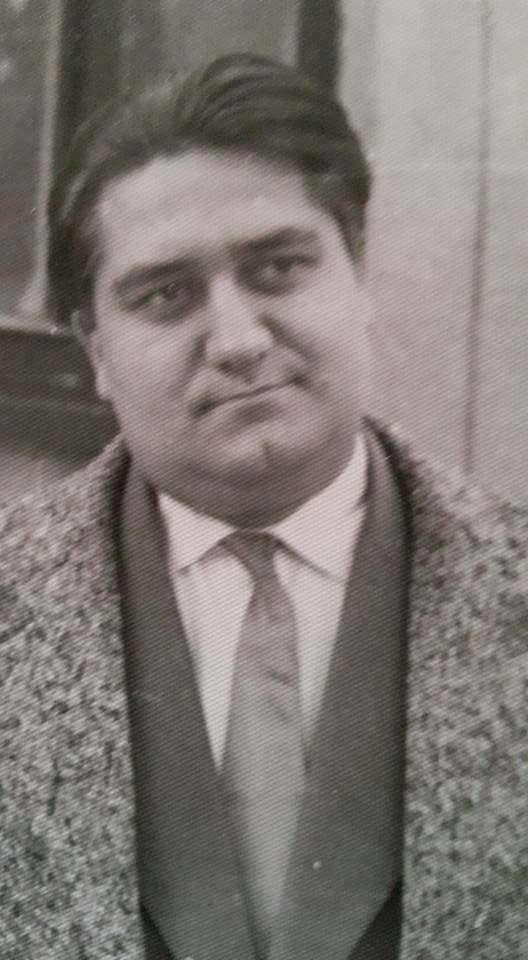 - Dr. Bihari Lajosné Deák Edit (Simontornya, 1937. I. 5.) magyar-, ének-zenetanár, zenei könyvtáros (Kenderföldi Általános Iskola, Komló magyar- és ének-zenetanár; Ácsády I.
