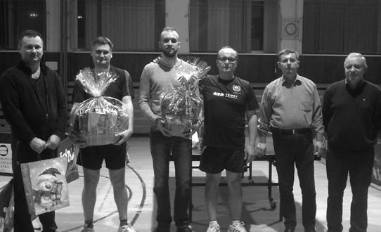 ŽS 1/2018 PRÍSPEVKY / ŠPORT 9 Klobáskový klub v Békéšskej Čabe bol aj odborný dozor Borisa Brunnera a Ferdinanda Mega. Môžem povedať, že chlapci nás reprezentovali veľmi disciplinovane a zodpovedne.