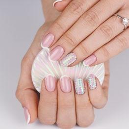 A legsűrűbb Base Gel, ennek ellenére könnyedén kezelhető. Felületkiegyenlítő hatású, az anyag szinte segíti a megfelelő felület kialakítását.