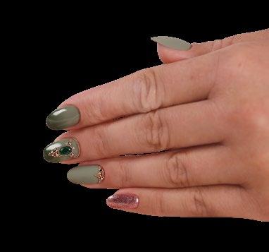 A borús évszak komorságának minden vendéged búcsút inthet, ha az új Full Diamond 3 STEP CrystaLac színek közül választja ki új kedvencét! 4ml 1.880,- 8ml 2.400,- 3SFD5 8ml Lásd a fotón.