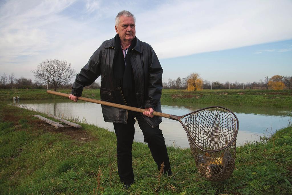 109. évfolyam 1. szám 2016 tavasz A halászat arcképcsarnoka vesen vannak közöttünk pesti születésűek, vagy akik Pesten nőttek fel. Így kapásból talán Litkei Jóska, meg Horváth Zoli jutna az eszembe.