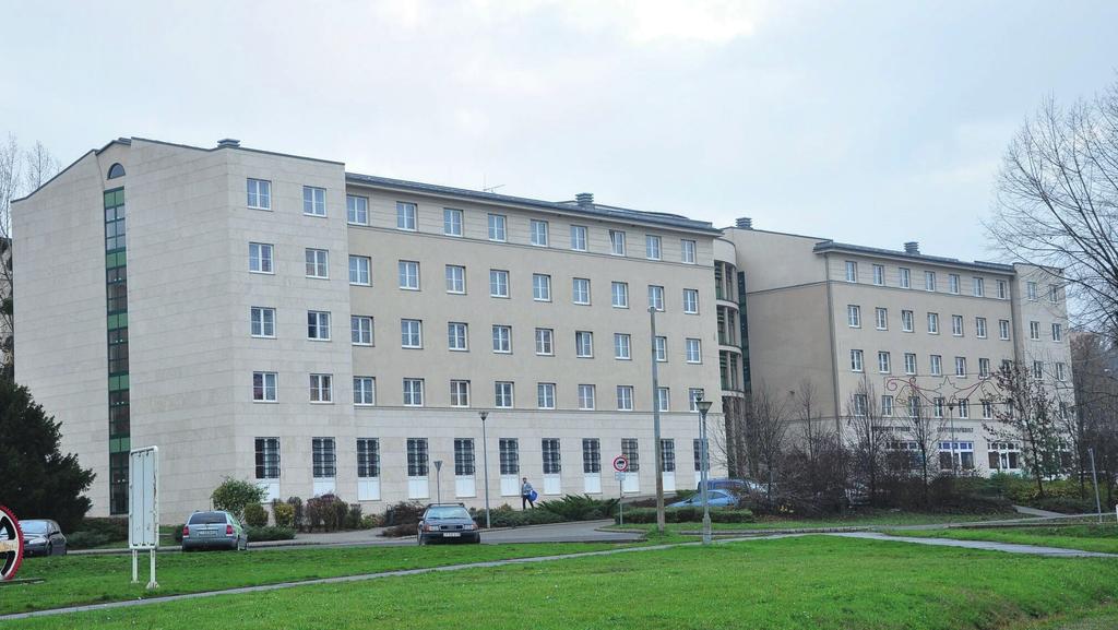 14 Kollégiumok fókuszban Beköltöznél a campusra? Kollégiumi lehetőségek a Miskolci Egyetemen Más településről érkezel Miskolcra tanulni?