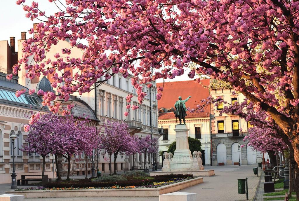----- élet-forma Miskolc 27 ------ Miskolc Lillafüred szintén olyan hely, ahová egyszer mindenképpen érdemes ellátogatni, merthogy a mai közigazgatási Miskolc egyik, ha nem a legszebb része, amely