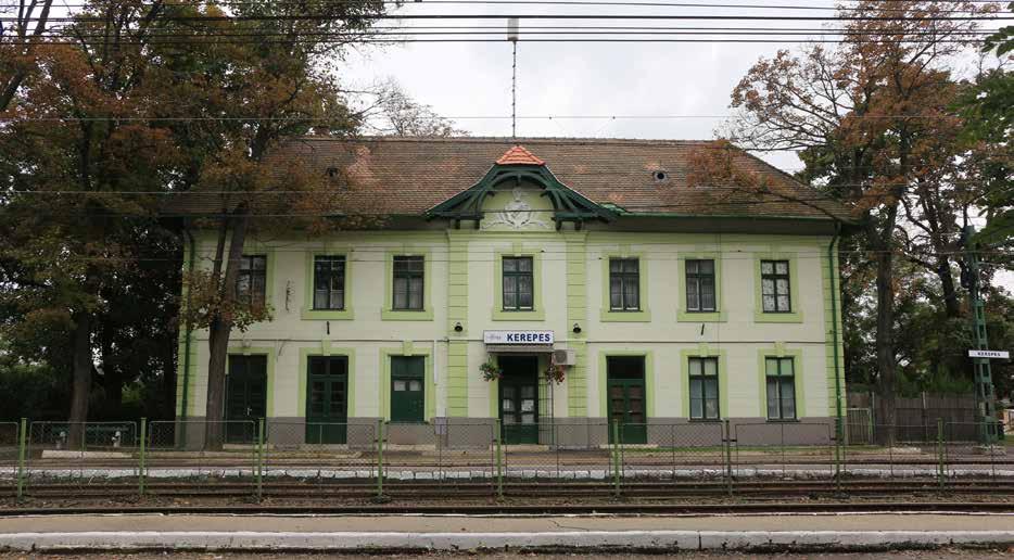 3. ÉPÍTÉSZETI ÖRÖKSÉGÜNK Kerepes HÉV megálló A gödöllői HÉV Kerepesig tartó szakaszát 1900-ban adták át, ekkor még gőzmozdony húzta a kocsikat.