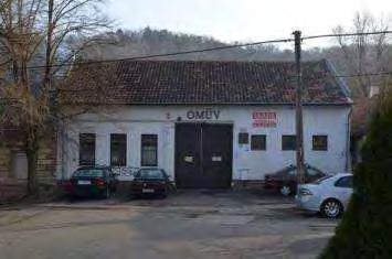 épületek