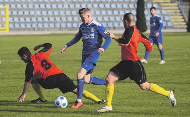 2014. november 7. Sport 19 Jó passzban van a Tatabánya FC labdarúgócsapata Nyolcmeccses veretlenség LABDARÚGÁS Már csak három mérkőzés van hátra a 2014/2015-ös bajnokság első felvonásából az NB III.