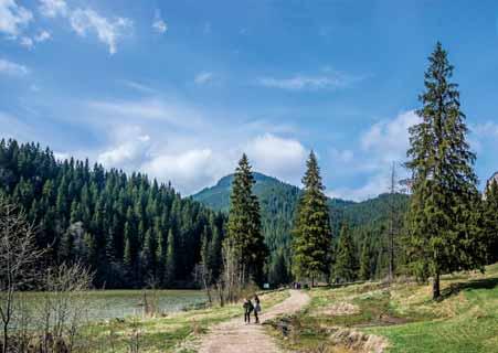 Ellátás: félpanzió Utazás: 63 800 Ft Útlemondási biztosítás: 960 Ft Baleset-, betegség-, poggyászbiztosítás: 2 825 Ft Választható szolgáltatások: 9 800 Ft kb. 70 RON és 1 200 Ft 1.