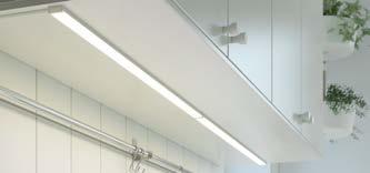 Világos munkahelyi megvilágításból meghitt vacsorahangulat? Mi sem egyszerűbb! UTRUSTA LED-es munkalapmegvilágítás tápegységgel, 40 cm A fény ereje két lépésben szabályozható.