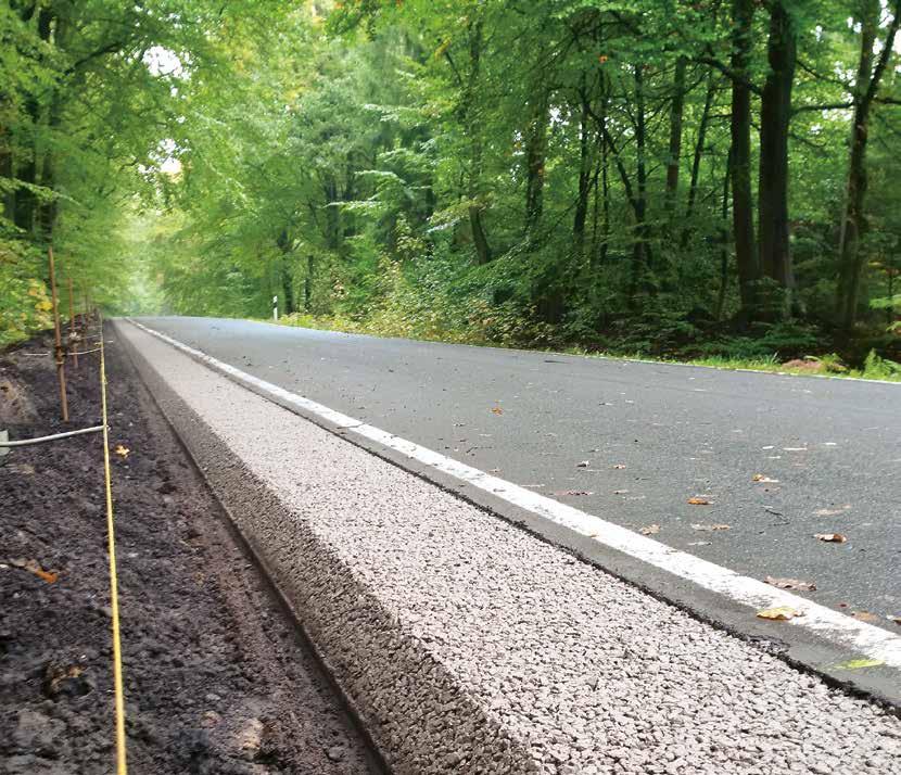 HeidelbergCement AG / Siegfried Riffel; Steffen Fuchs; Robert Bachmann Időszerű megoldások betonutakhoz és közlekedési műtárgyakhoz 2017.