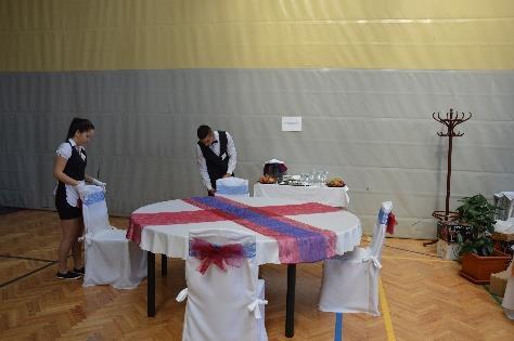 gyakorlati képzési idő aránya: 30%-70% Összefüggő szakmai gyakorlat: 9. és 10.