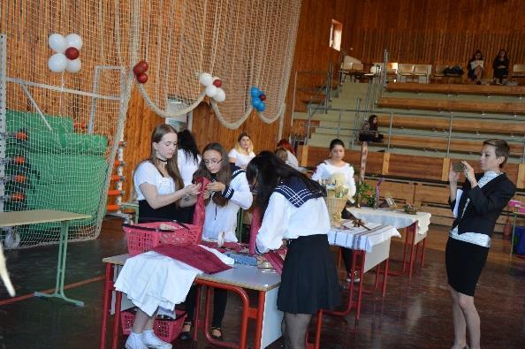 Pécsi Szakképzési Centrum Garai Miklós Szakgimnáziuma és Szakközépiskolája 7800 Siklós, Iskola u. 10/a. Tel.:+36/703992837 e-mail: garai.siklos@gmail.com web: szakkepzosiklos.