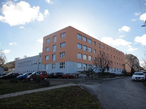 Pécsi SZC Komlói Szakgimnáziuma, Szakközépiskolája, Szakiskolája és Kollégiuma 7300 Komló, Vájáriskola u. 1.