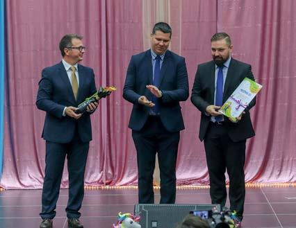 év Felkészítő Pedagógusa Szentesi Mária, a Dózsa György Tagiskola történelem-ének szakos pedagógusa Kazincbarcika Város Jó tanulója Jó sportolója Hegedüs Eszter, az Irinyi János Református Oktatási
