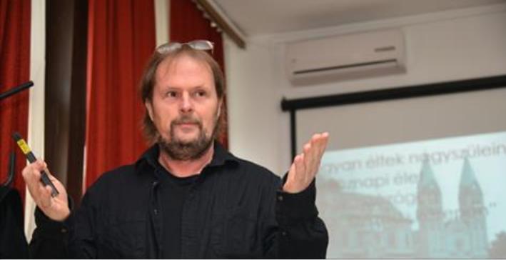 Dr. Valuch Tibor 2018.