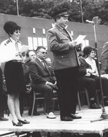 A rendőrkapitány Szabó Sándor rendőrkapitány kisdobosokat és úttörőket avat (1971) Hosszú ideig szolgált Fonyódon rendőrtisztként Szabó Sándor, aki alezredesi rangban 1963-tól 12 évig a fonyódi járás