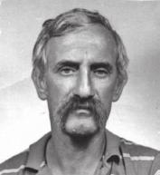 Éjszakai halászat 1992. szeptember 26-án reggel fél hét tájban Gereben Lászlóné, Éva hangos kopogtatást hallott. Kinyitotta az ajtót. Két férfi állt ott. Az egyiket, férje munkatársát, N. J.