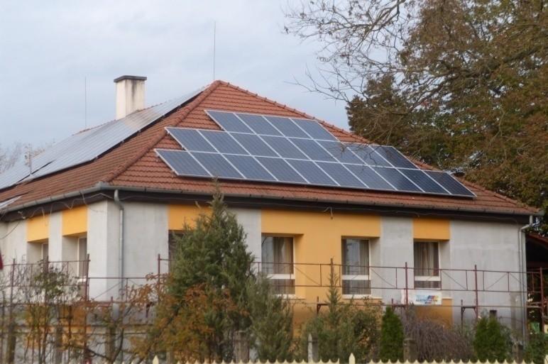 8./ Projekt megnevezése: Fotovoltaikus rendszerek kialakítása KEOP-4.10.0/N/14-2014-0005 Projekt kezdete: 2014.05 vége: 2015. 11.
