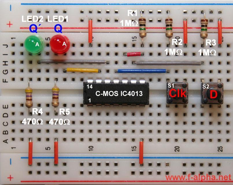 CD4013B: D-tároló Az élvezérelt D-tároló kipróbálásához a SET és RESET bemeneteket földre húzzuk, s a CLOCK, illetve a D bemeneteket vezéreljük (a nyomógombok