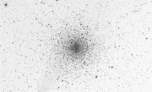 Kalendárium szeptember 147 A (15) Eunomia kisbolygó az M4 gömbhalmaz elôtt A (15) Eunomia nagyon különös égitest, amelyet 1851-ben fedezett fel Annibale de Gasparis olasz csillagász.