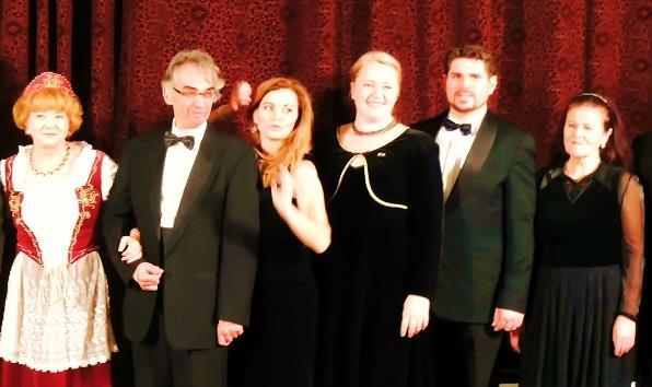 színművész Offenbach: Hoffmann meséi Barcarola duett Johann Strauss: A cigánybáró Zsupán, a disznókirály dala Huszka Jenő: Lili bárónő Egy férfi képe Kálmán Imre: Ördöglovas Ma Önről álmodtam