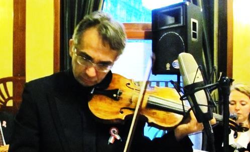 alatt duett Brahms: Magyar tánc (hegedű) Kacsóh: János vitéz Jancsi belépője Kacsóh: János vitéz Iluska dala Kacsóh: János vitéz Egy rózsaszál Monti: Csárdás (hegedű)
