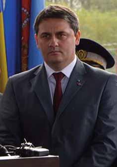 4 AKTUELNO PETAK, 12. decembar 2014.