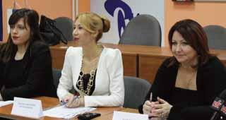 Prema zakonu, privatizacija 80 medija u javnom vlasništvu treba da bude završena do 1. jula 2015. godine.