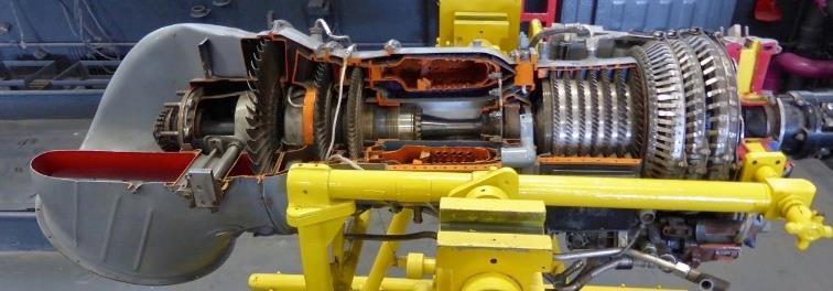 13. ábra: K-225 típusú szinkropter [16] és Boeing 502-2-es gázturbinás hajtómű [17] Rá kellett jönniük azonban, hogy a forgószárnyak működtetéséhez más típusú tengelyteljesítményt szolgáltató