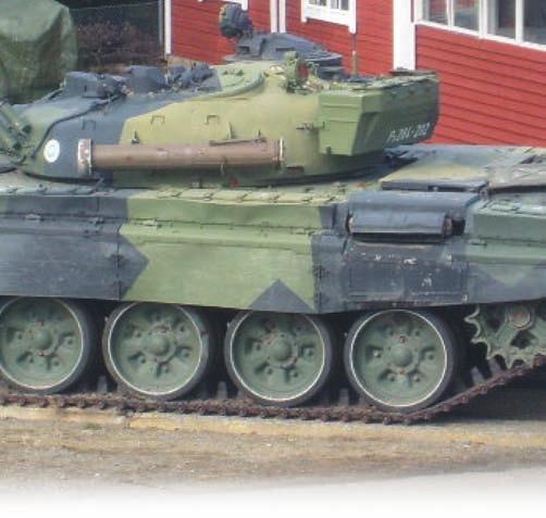 Elmondásuk szerint egyedül Kubinkában található egy T 28-as. 18. ábra. A KV 1 kiegészítő páncélozással szerelt példánya A T 50-es is ritka típus, ezzel, akarták leváltani a T 26- osok ezreit.