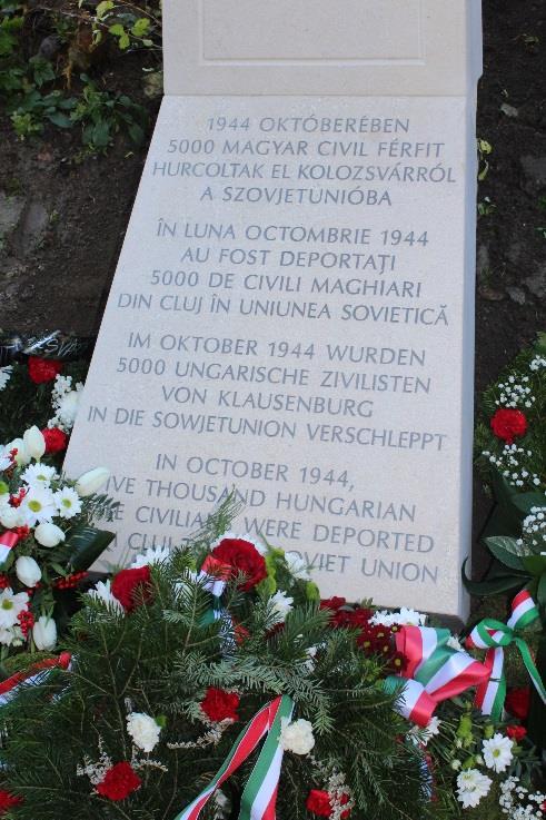 Murádin János Kristóf említett beszédében, a Szovjetunióba hurcolt politikai foglyok és kényszermunkások emlékéve keretében sikeres pályázat következtében magyar állami támogatással immár emlékművet