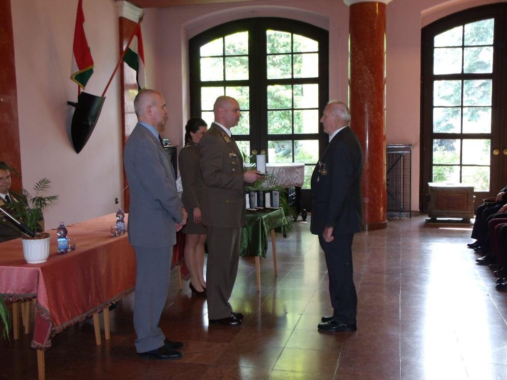 Dr. Cech Vilmos Józsa István Lajos Kékkői Károly Pataky József THHB-elnököt 2012-ben a Magyar Arany Érdemkereszttel jutalmazták.