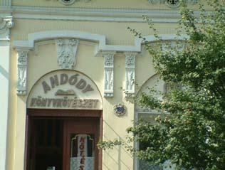 minden igényt kielégítő utcabútorokat, utca kiegészítőket lehet