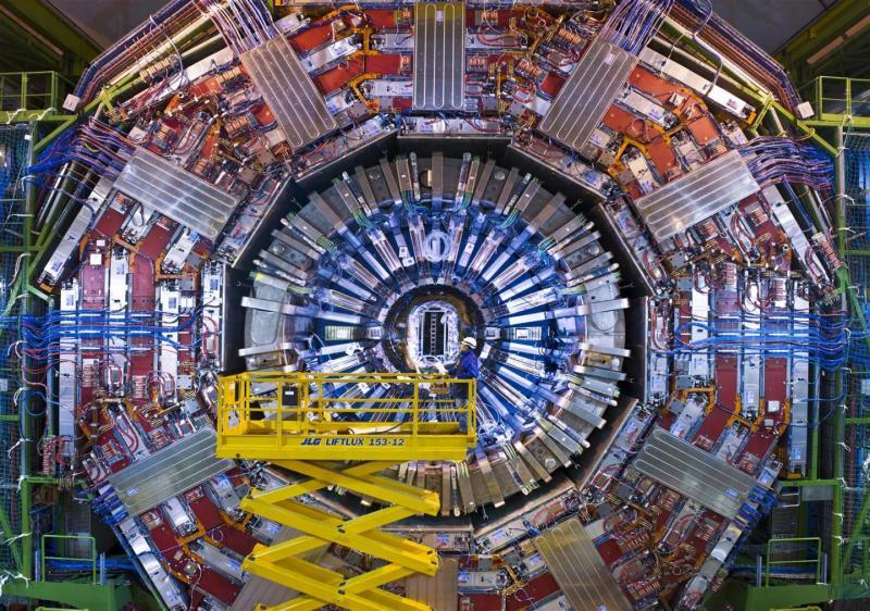 CERN: LHC