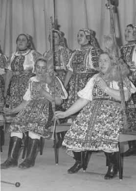 UDALOSTI A VÝSKUMY Z DRUHEJ POLOVICE 20. STOROČIA Obr. 1: priadky v r.