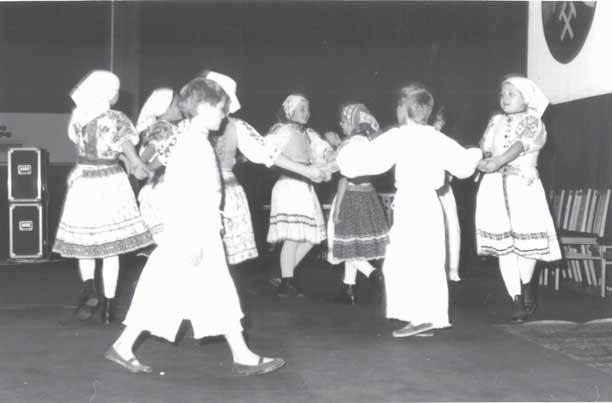 Čalomija r.