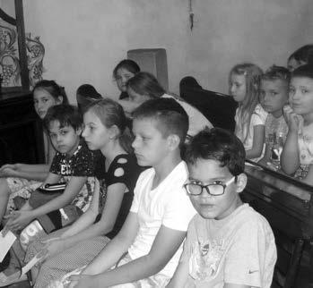 2017. augusztus EGYHÁZ 3 Ezt a tanévet is szentmisével zártuk, megköszöntük a sok kegyelmet, amit az év folyamán kaptunk.